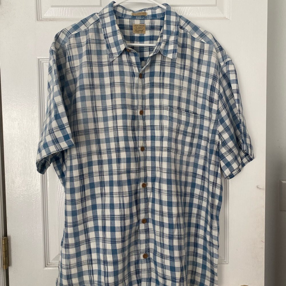 Lucky Brand mens button down shirt !!